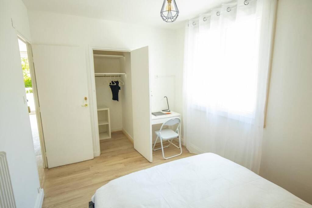Home Ganusha Cosy 3 Chambres Parking Gratuit Balcon Grenoble Bagian luar foto